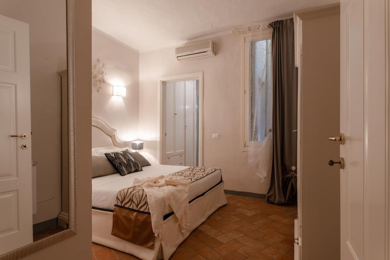 Toscanella - Flo Apartments ฟลอเรนซ์ ภายนอก รูปภาพ