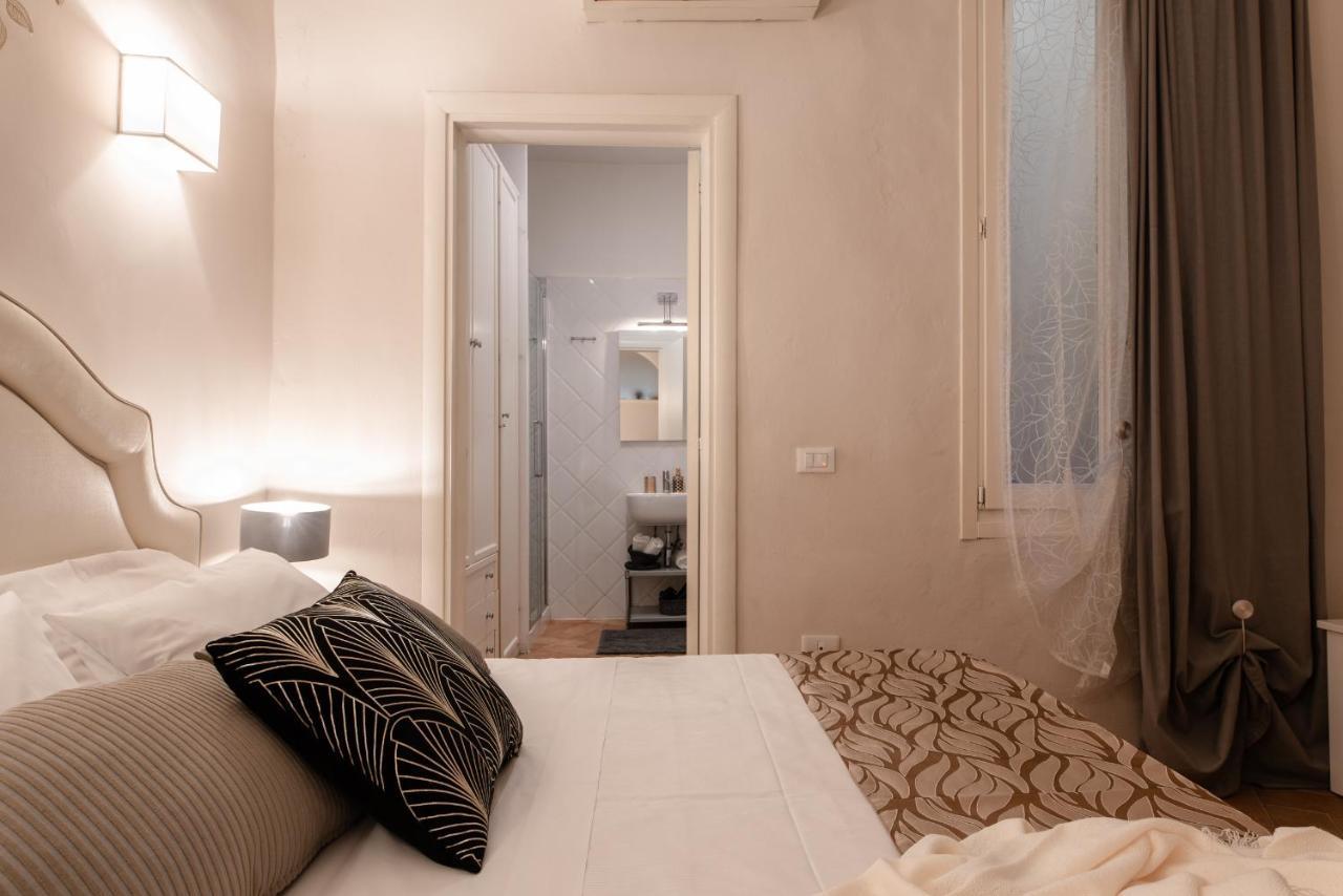 Toscanella - Flo Apartments ฟลอเรนซ์ ภายนอก รูปภาพ